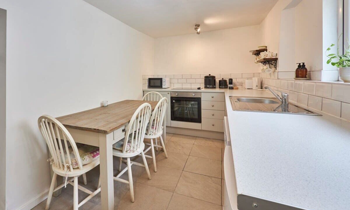 Photo of Others in Catton