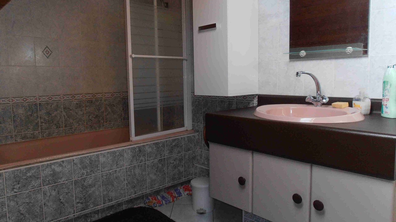 Photo of Bathroom in Les Ponts-de-Ce