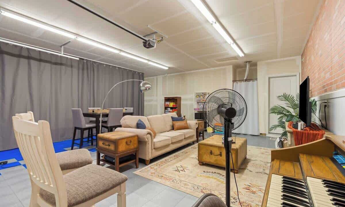 Photo of Others in Caldwell