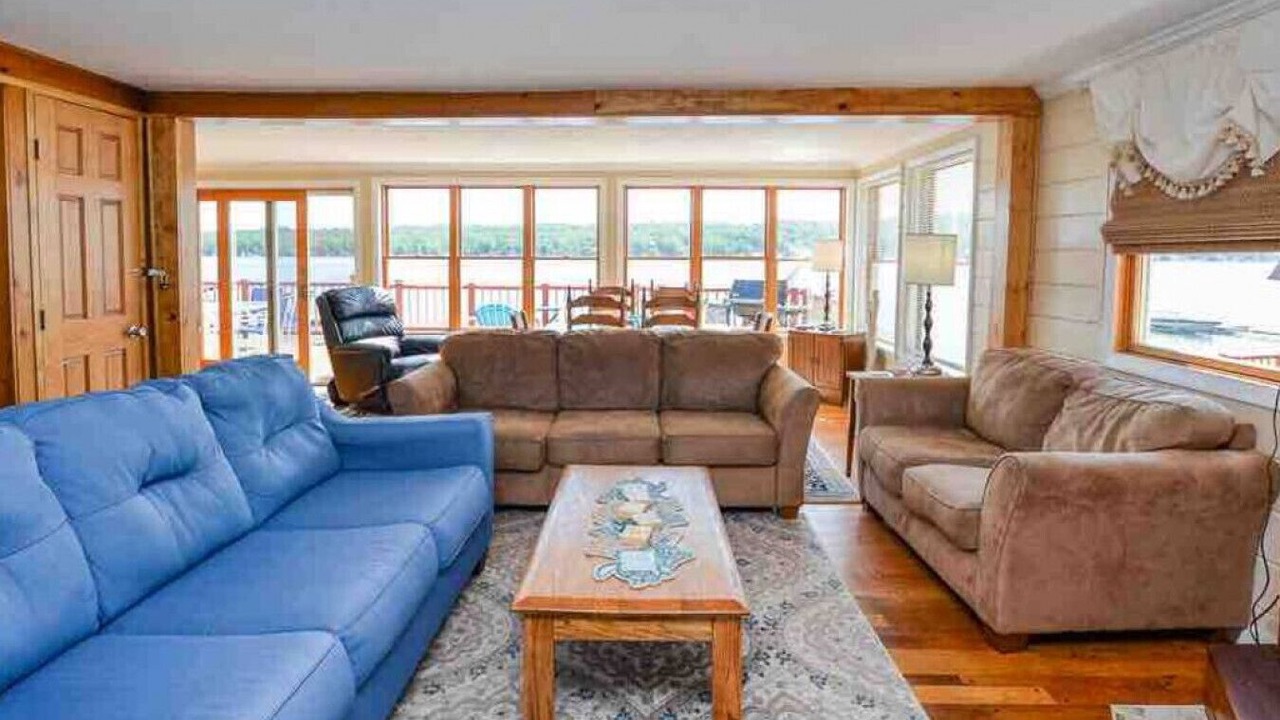 Photo of Livingroom in Geneseo