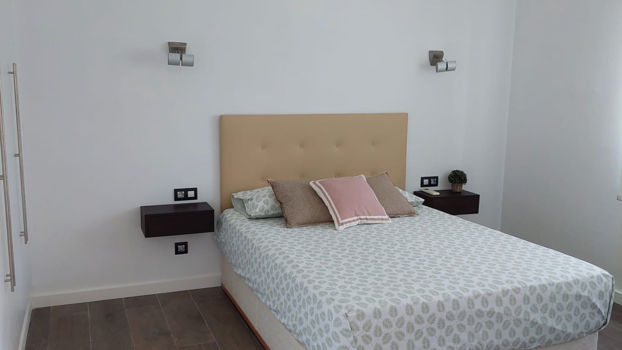 Photo of Bedroom in Pals