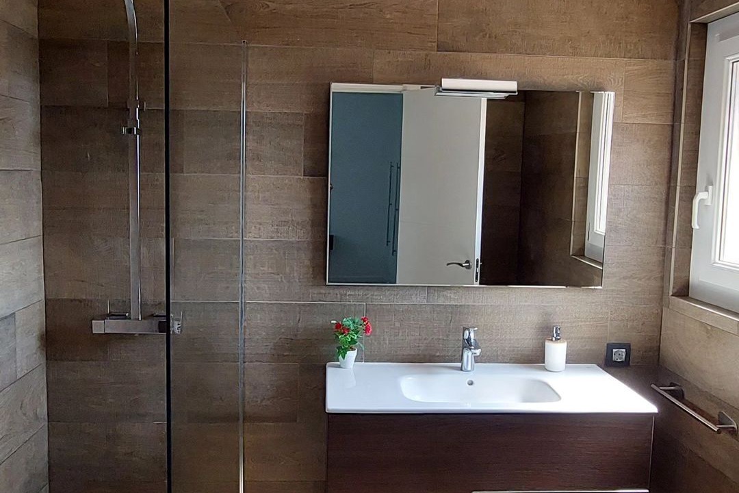 Photo of Bathroom in Pals