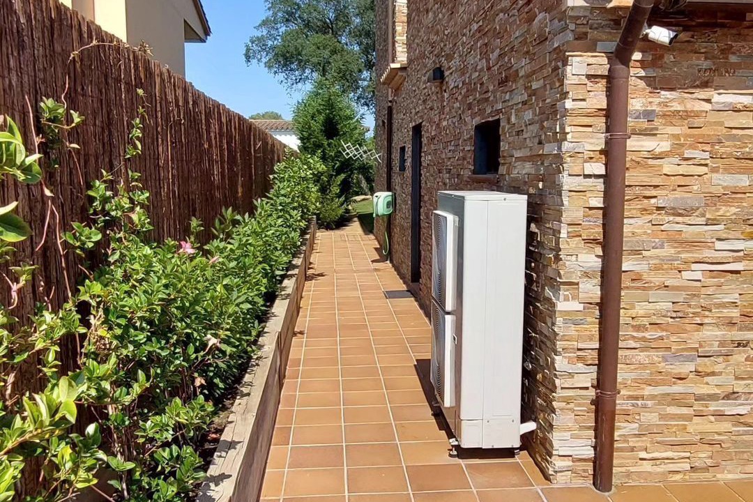 Photo of Outdoor in Pals