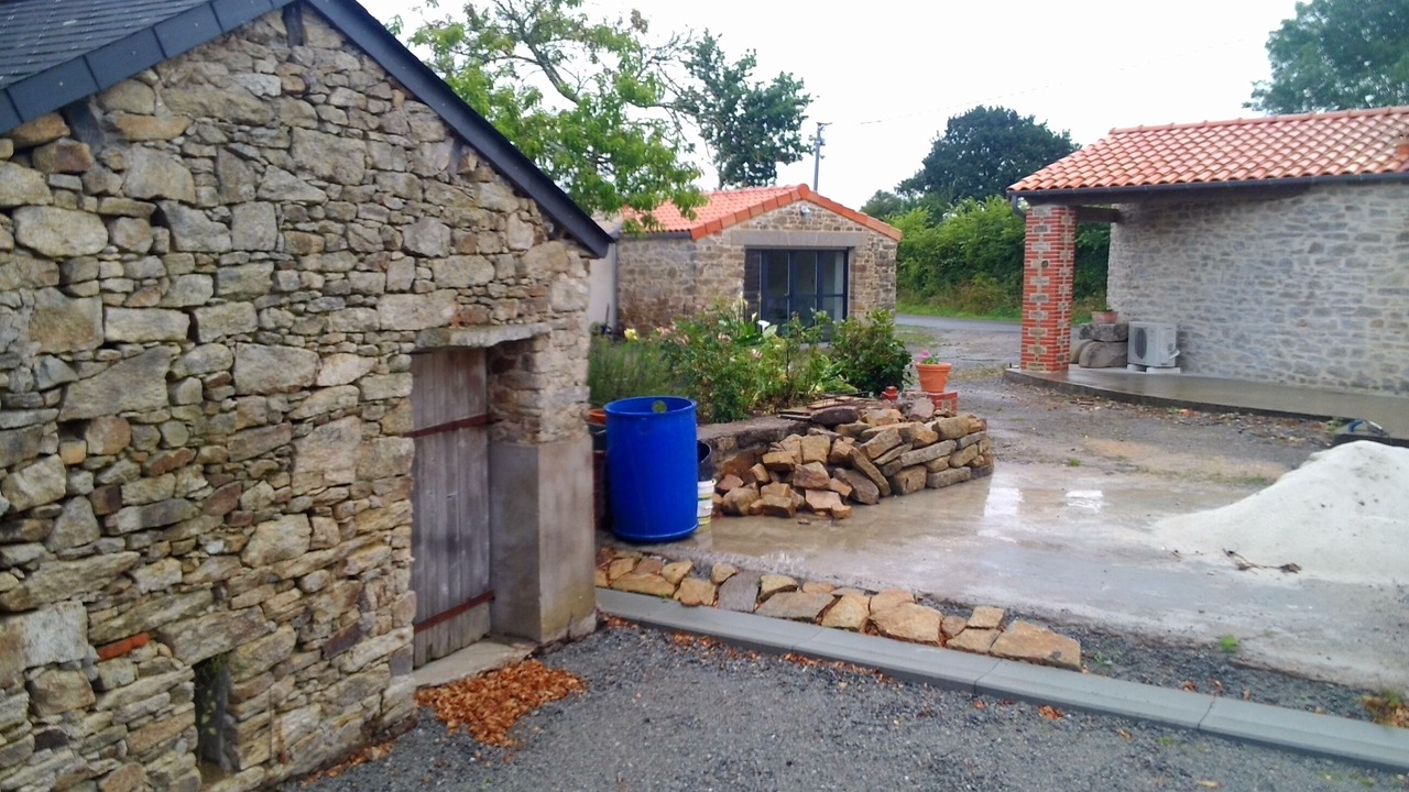 Photo of Outdoor in Saint-Etienne-de-Montluc