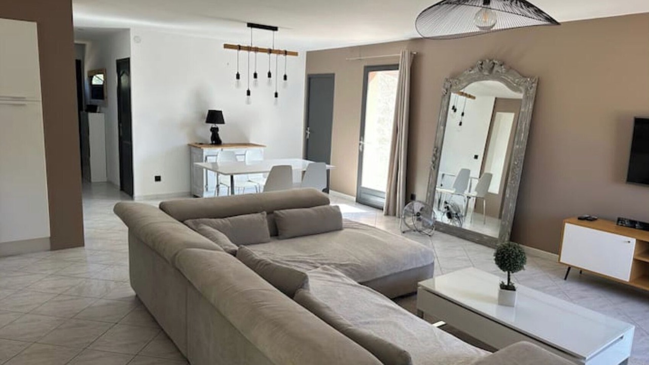 Photo of Livingroom in Pont-Saint-Esprit