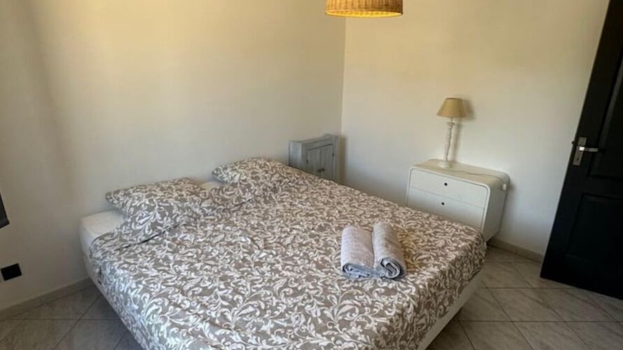 Photo of Bedroom in Pont-Saint-Esprit