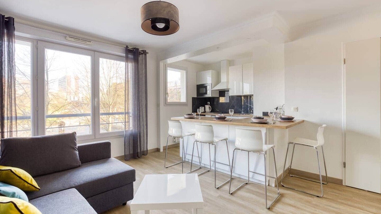 Photo of Livingroom in Center