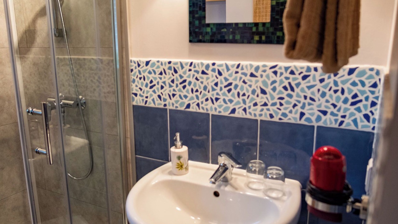 Photo of Bathroom in Limoux