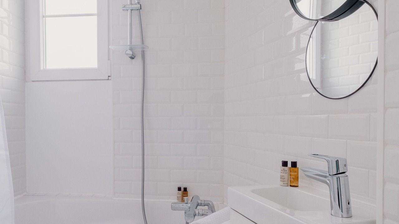 Photo of Bathroom in Parchamp–Albert Kahn