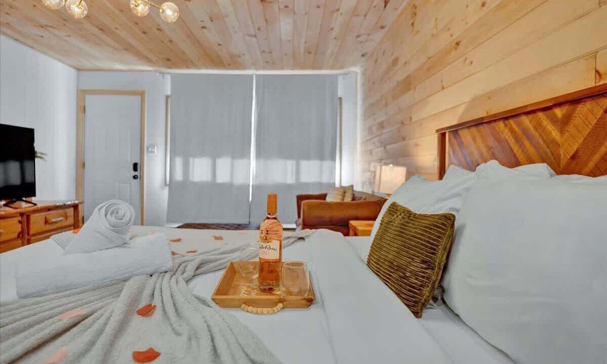 Photo of Bedroom in Canadensis