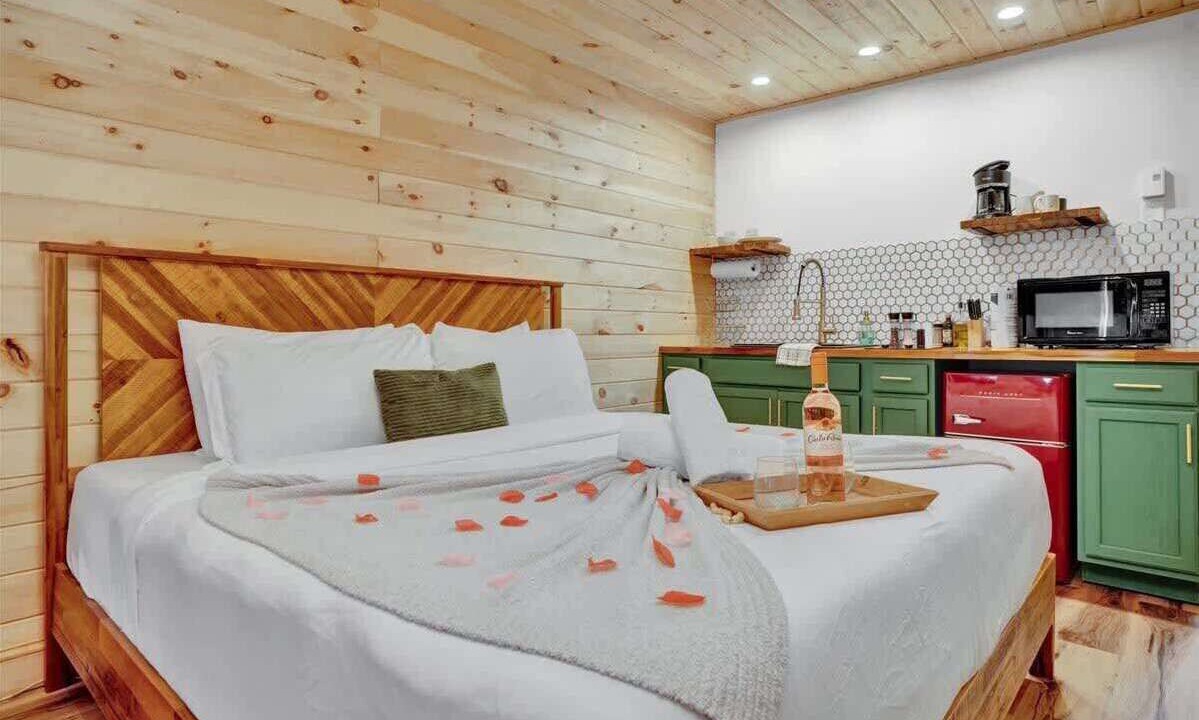 Photo of Bedroom in Canadensis