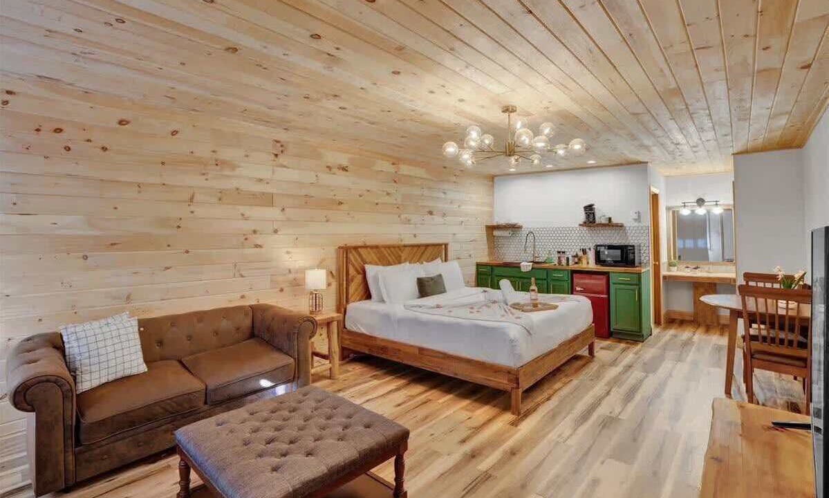 Photo of Bedroom in Canadensis