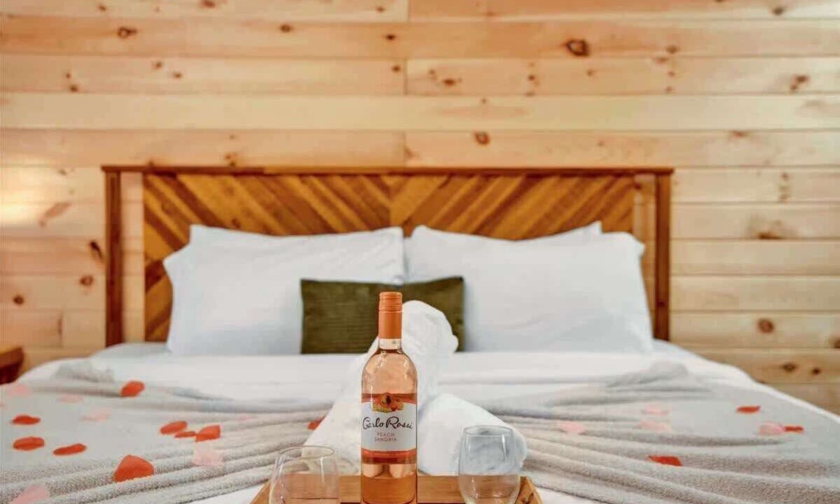 Photo of Bedroom in Canadensis