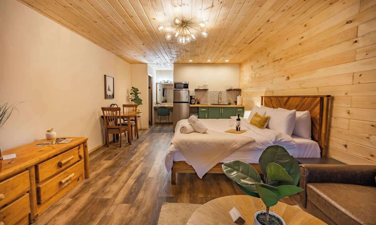 Photo of Bedroom in Canadensis