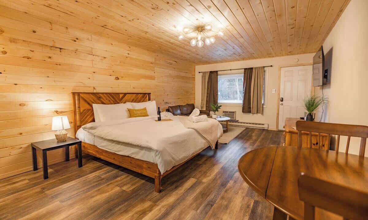 Photo of Bedroom in Canadensis