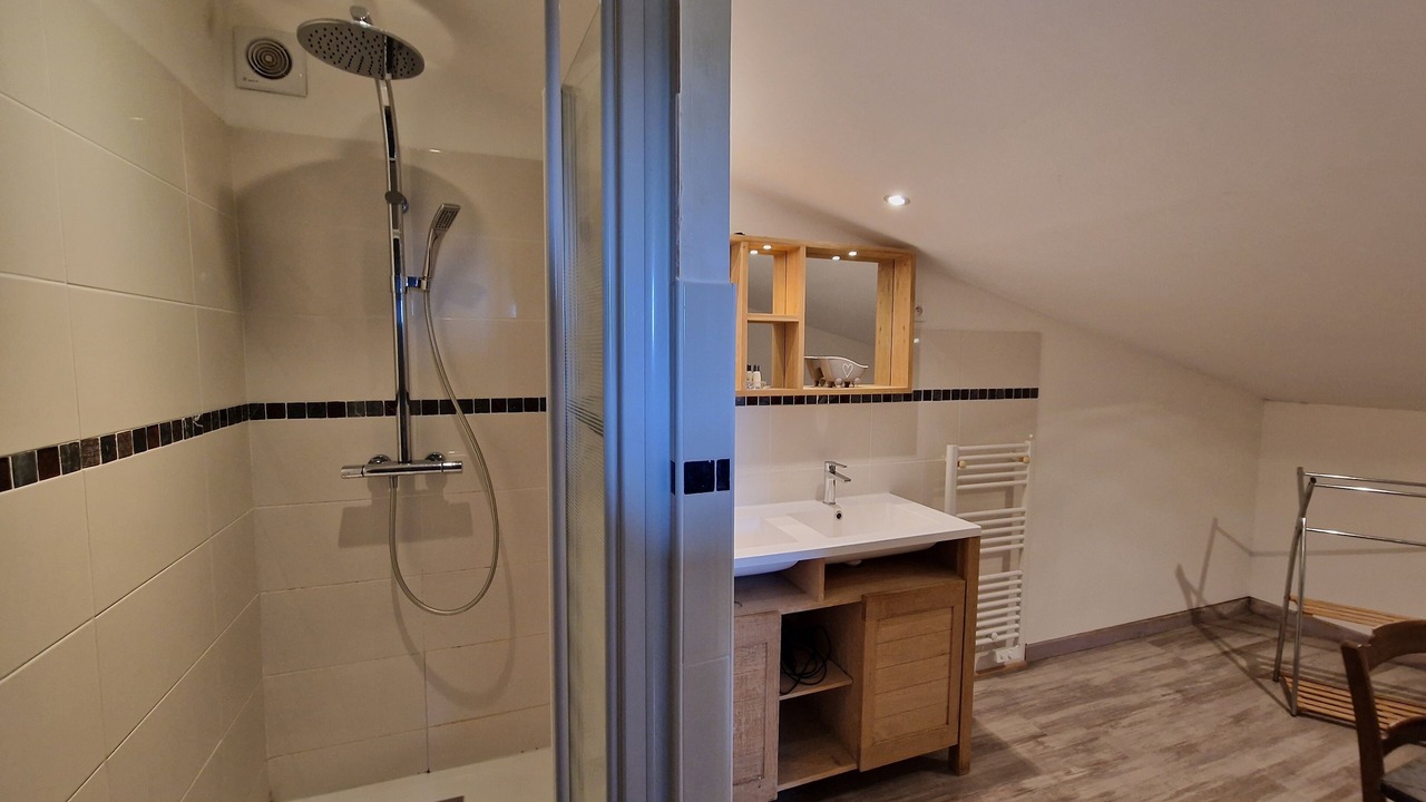 Photo of Bathroom in Madirac