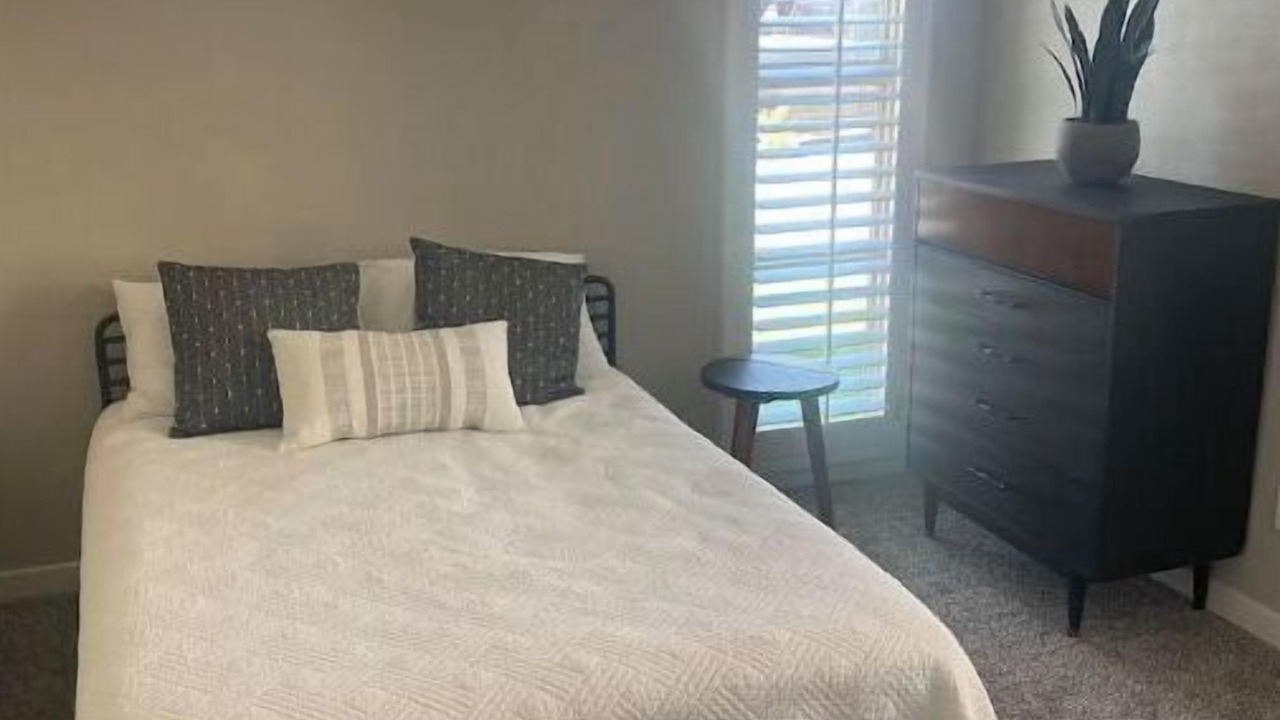 Photo of Bedroom in Biggs Field