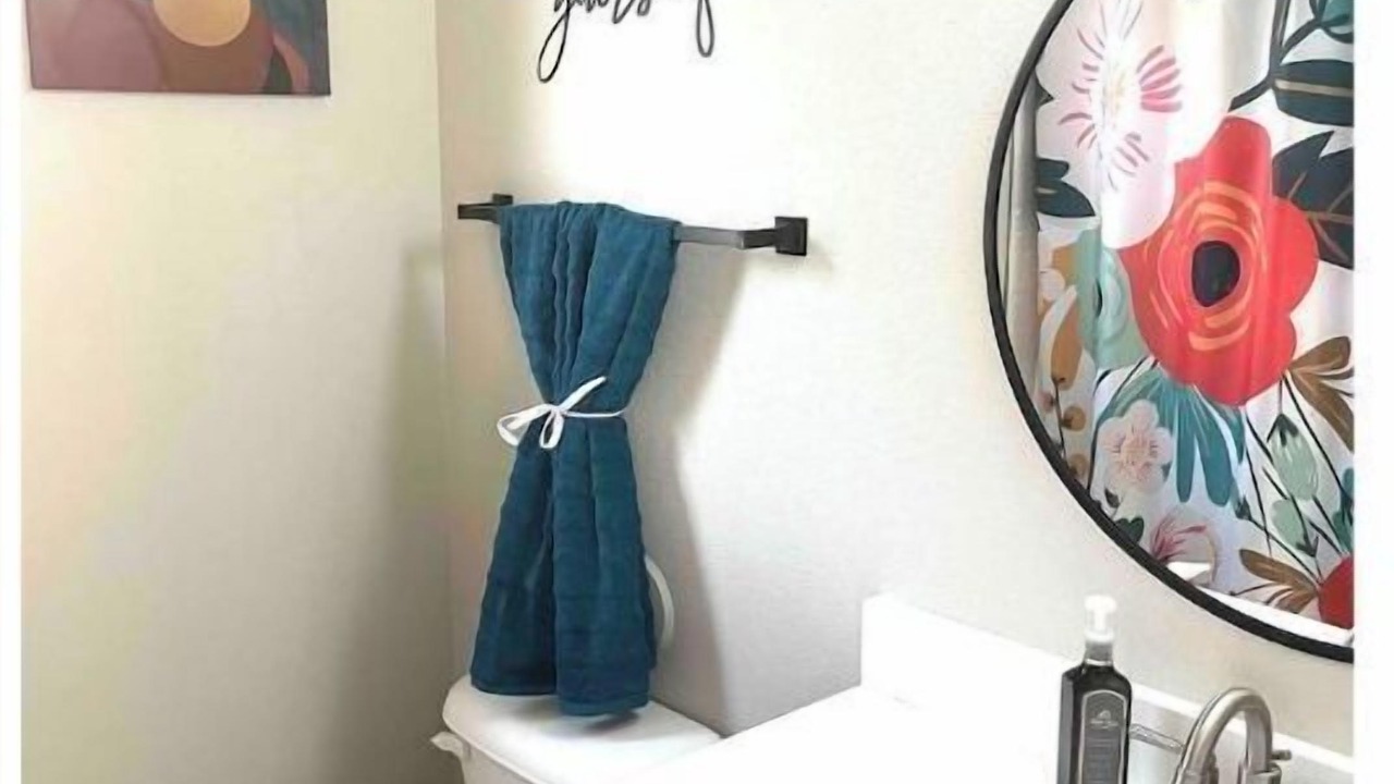 Photo of Bathroom in Biggs Field
