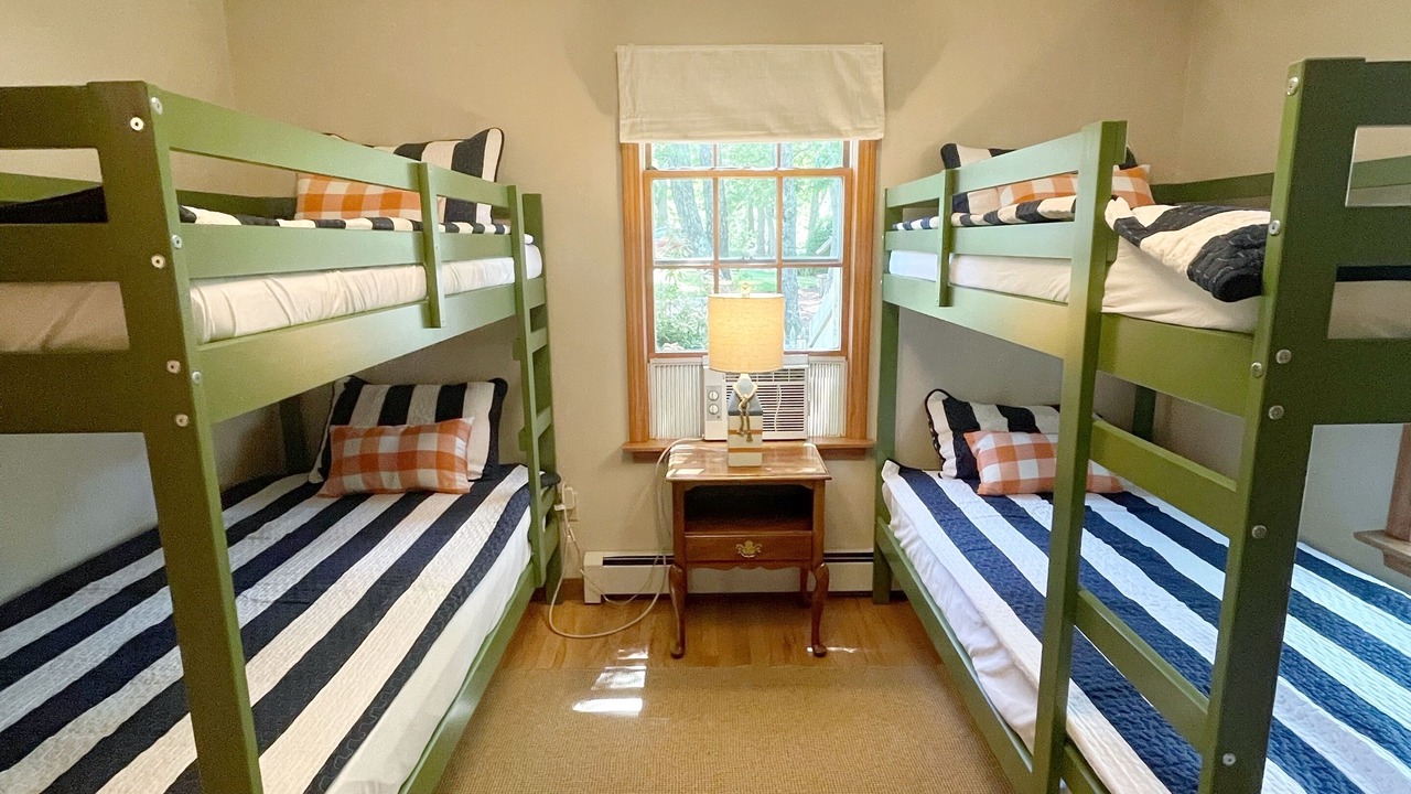 Photo of Bedroom in Yarmouth Port