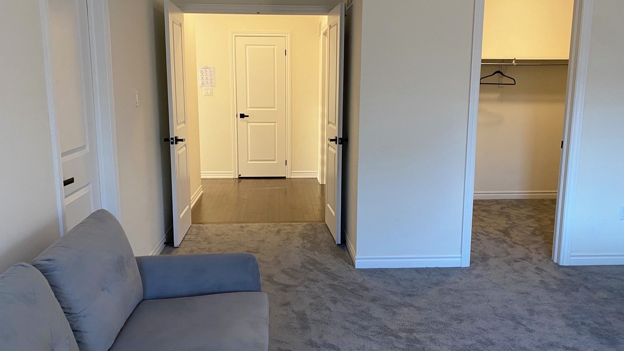 Photo of Livingroom in Mount Pleasant