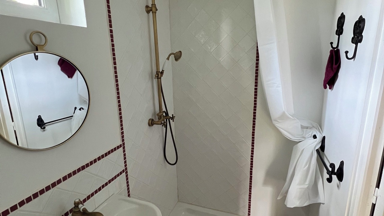 Photo of Bathroom in Gremonville