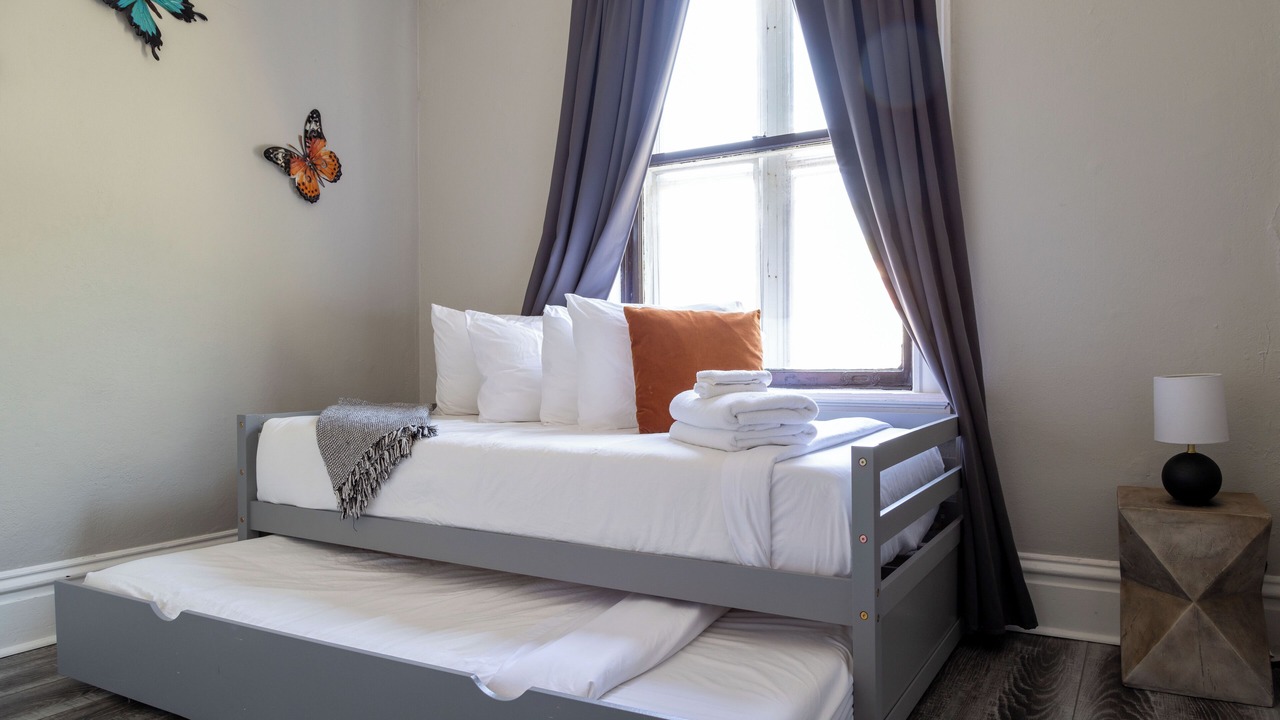 Photo of Bedroom in Downtown St. Louis