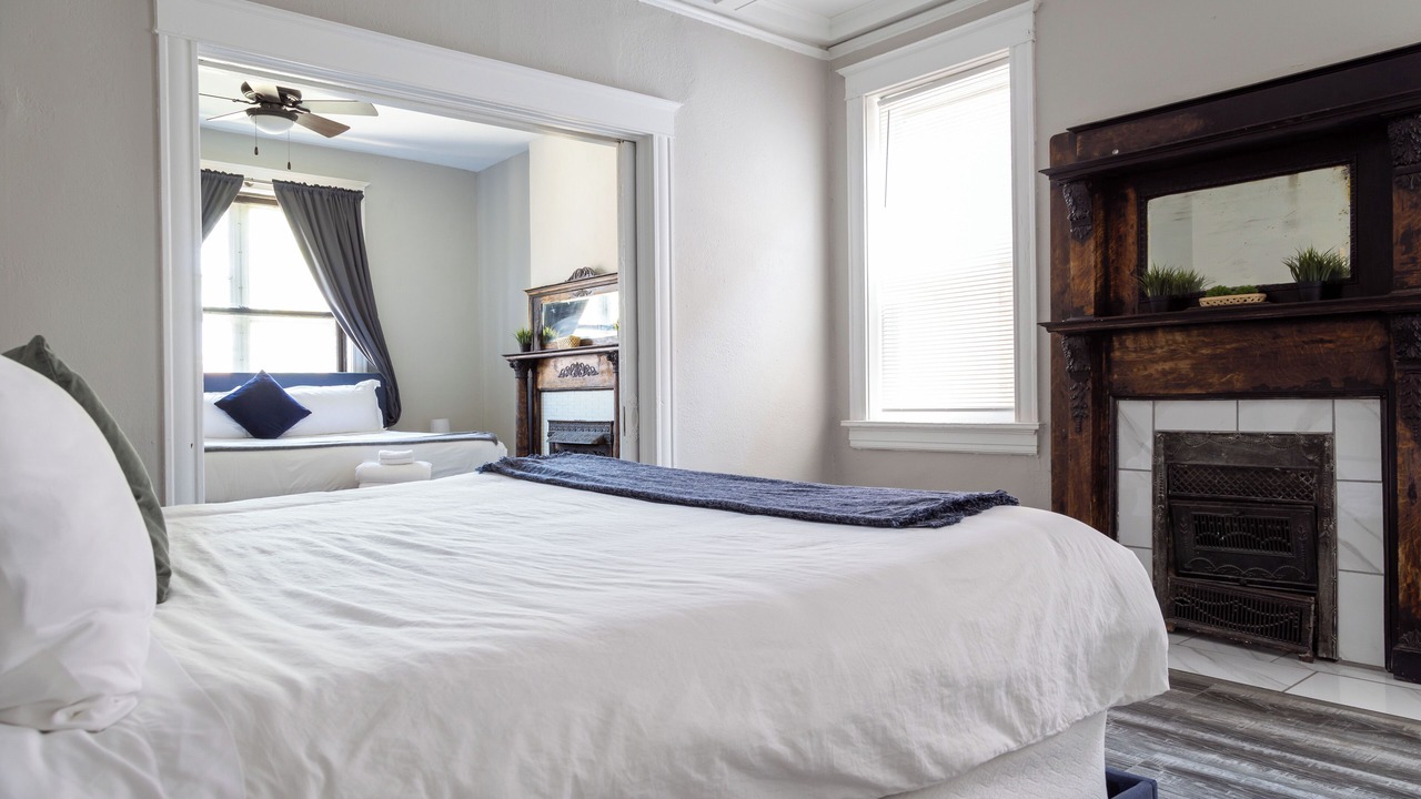 Photo of Bedroom in Downtown St. Louis