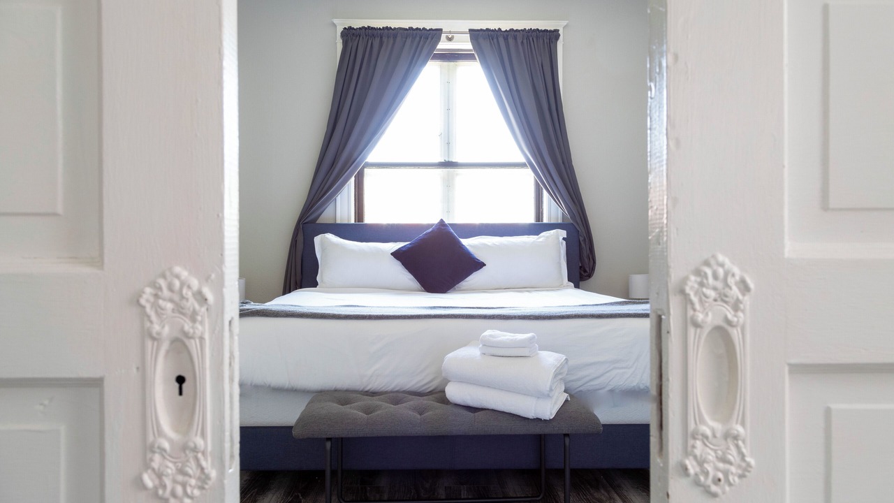 Photo of Bedroom in Downtown St. Louis