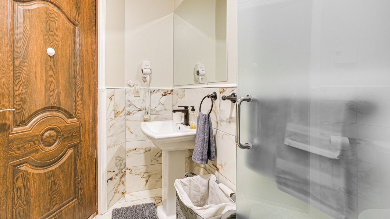 Photo of Bathroom in Troy
