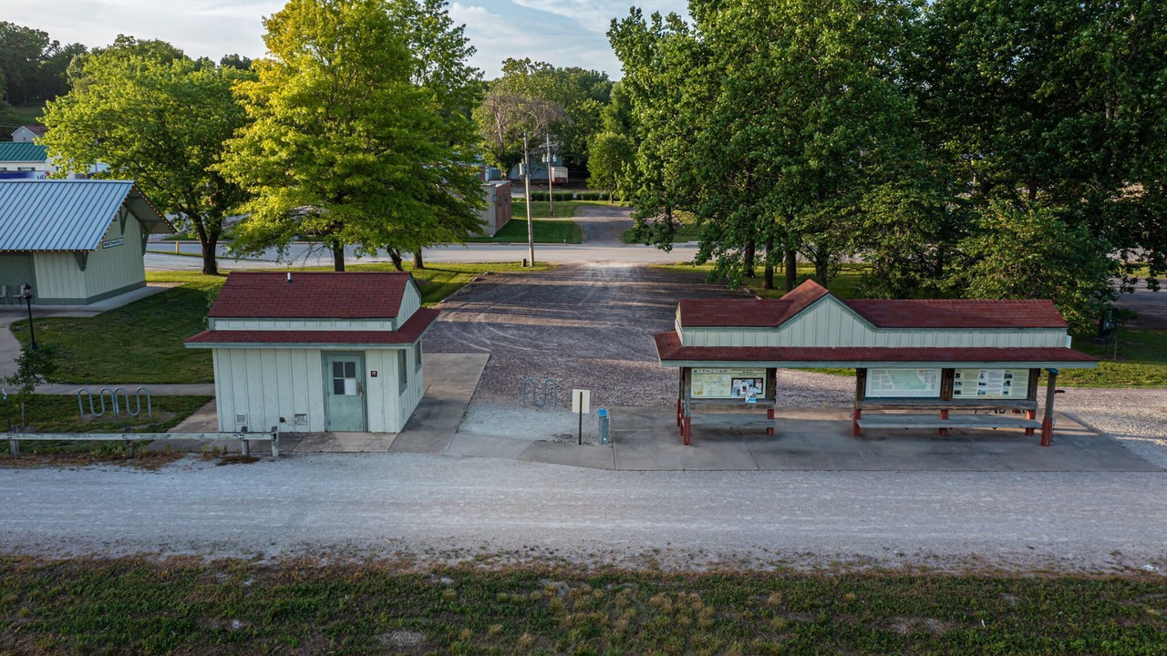 Photo of Outdoor in Marthasville
