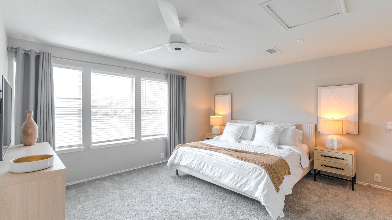Photo of Bedroom in Indian Springs