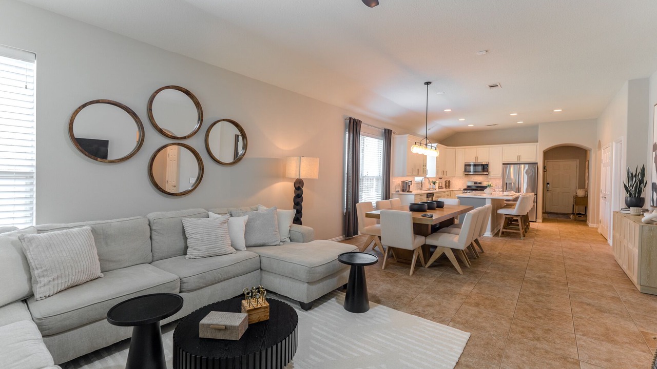 Photo of Livingroom in Indian Springs