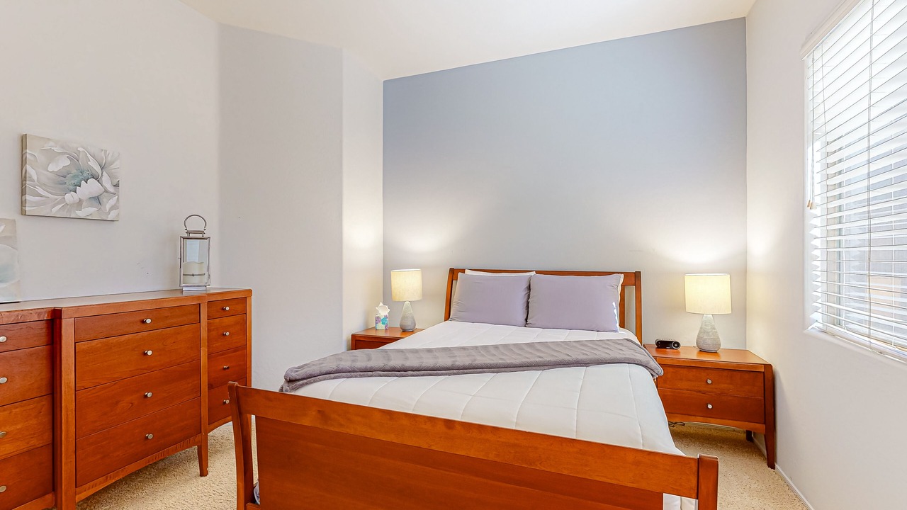 Photo of Bedroom in Foothills Reserve