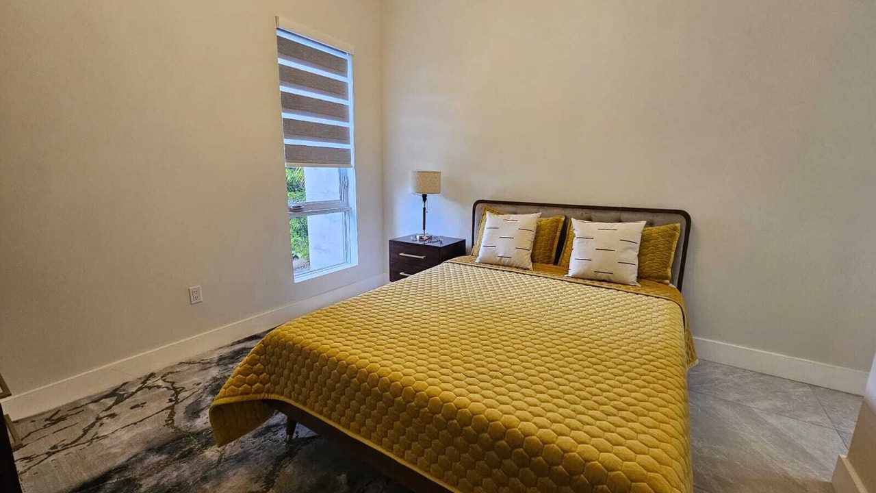 Photo of Bedroom in Coral Way