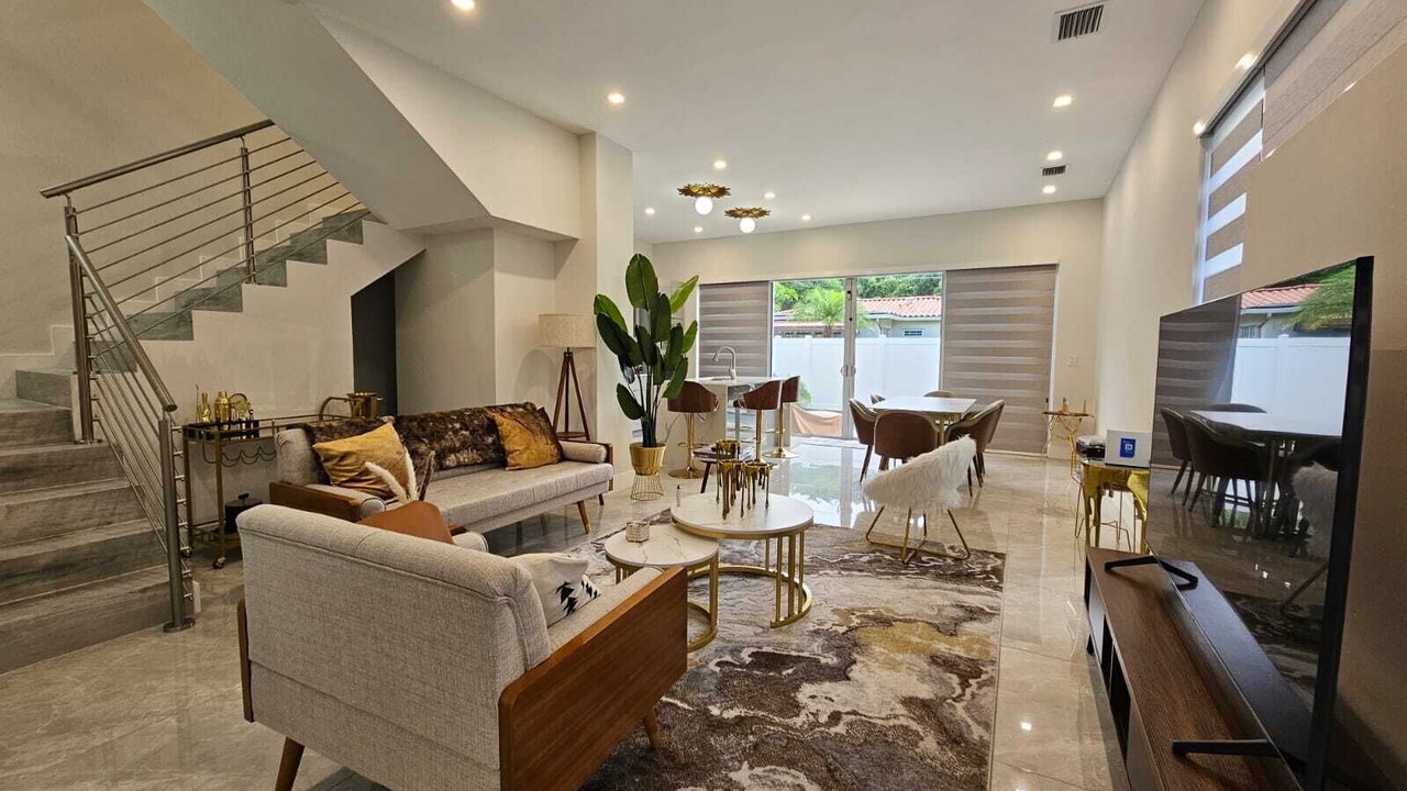 Photo of Livingroom in Coral Way