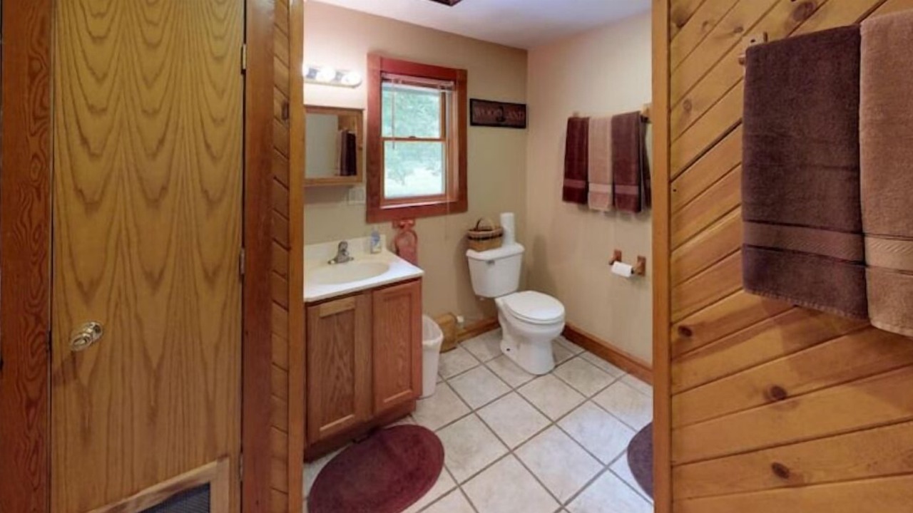 Photo of Bathroom in Triumph