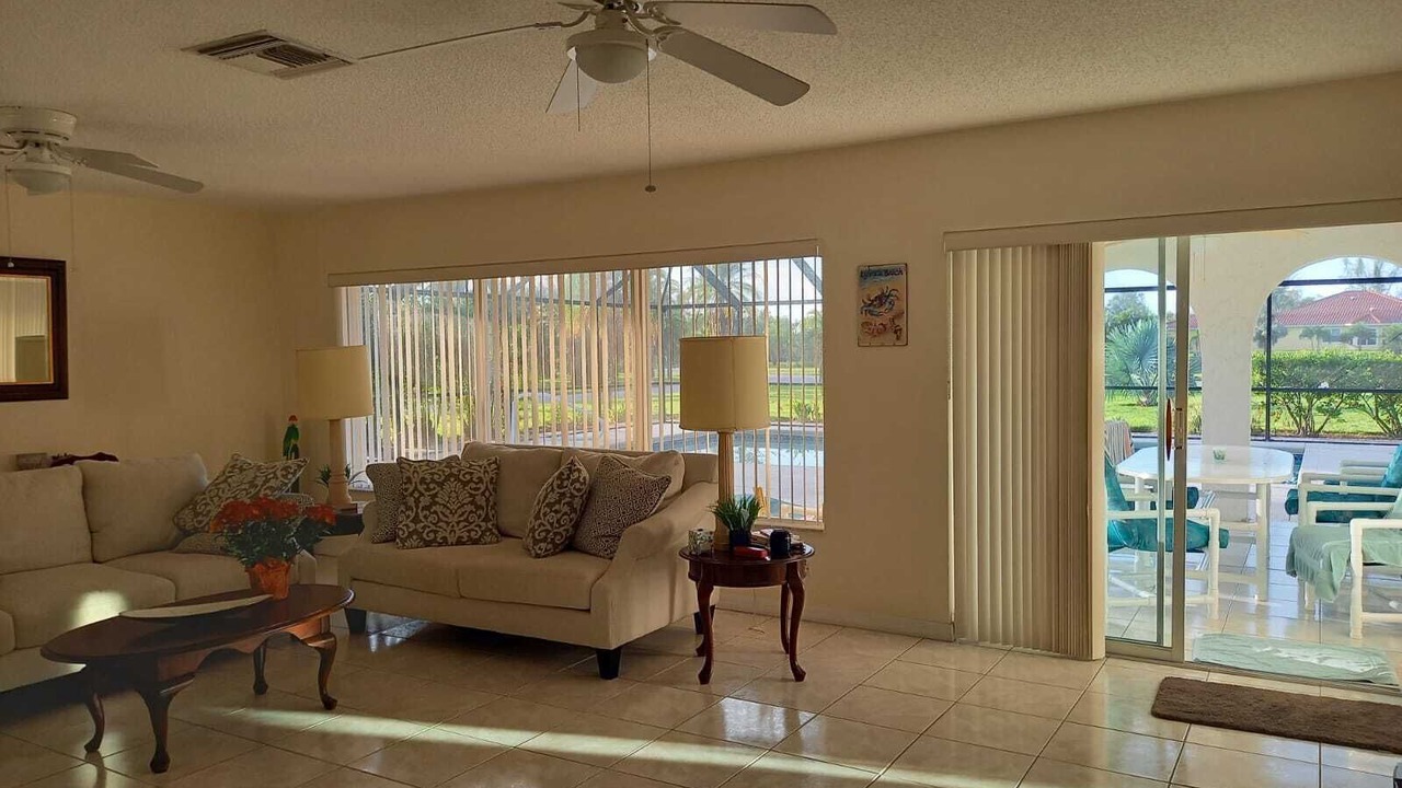 Photo of Livingroom in Bell Villa