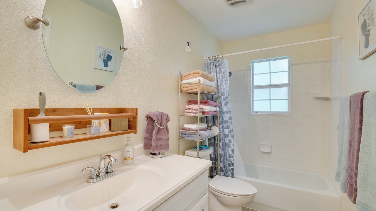 Photo of Bathroom in Tool