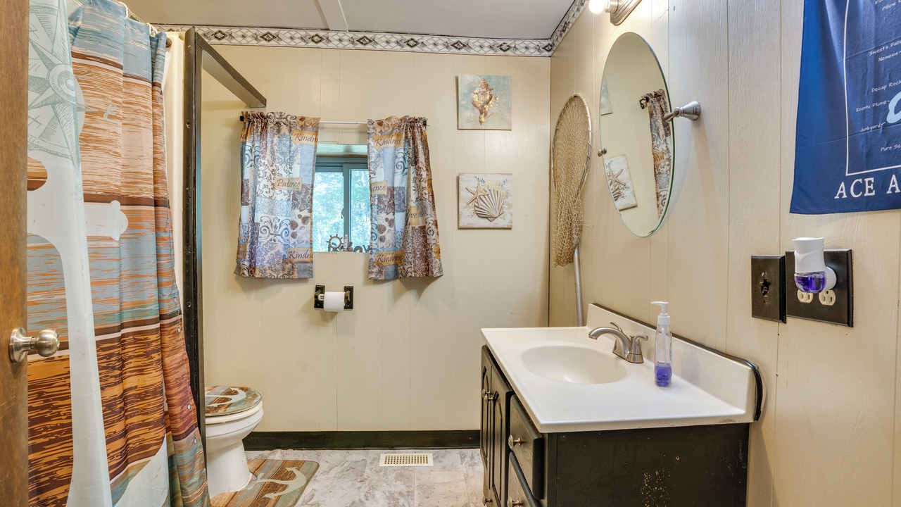 Photo of Bathroom in French Lick
