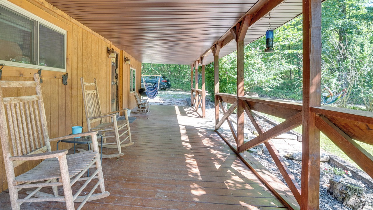 Photo of Patio Balcony in French Lick