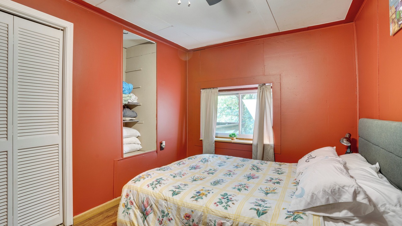 Photo of Bedroom in French Lick