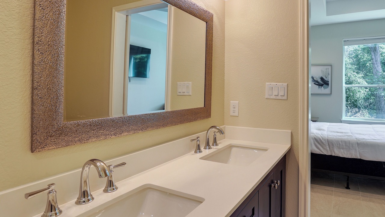 Photo of Bathroom in Seven Coves