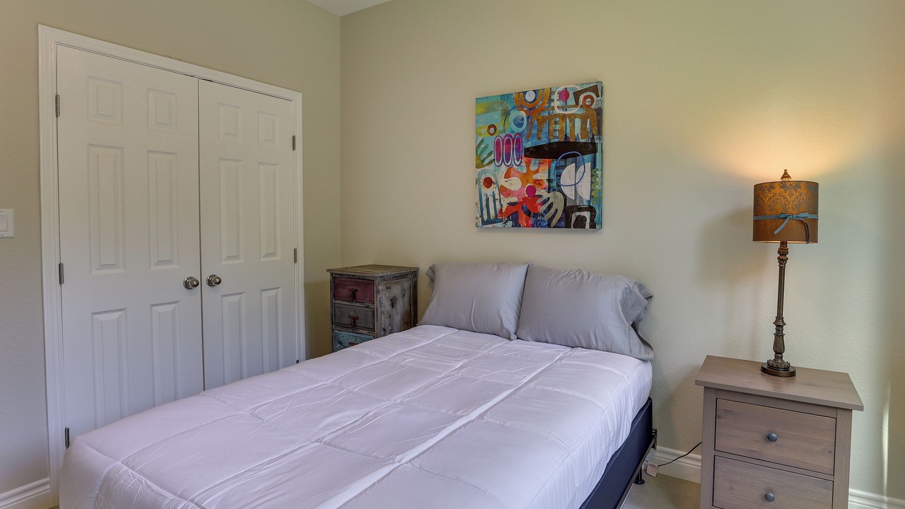 Photo of Bedroom in Seven Coves