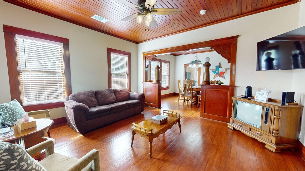 Photo of Livingroom in Schertz