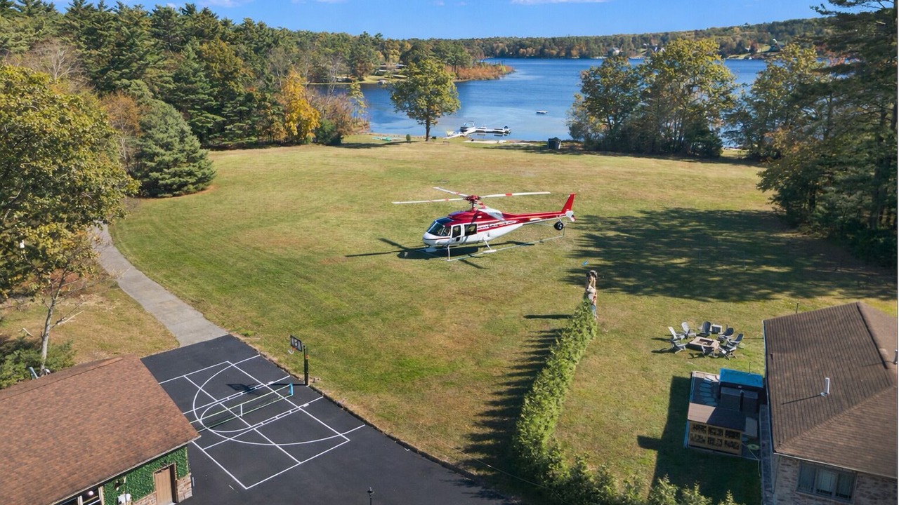 Photo of Outdoor in Highland Lake