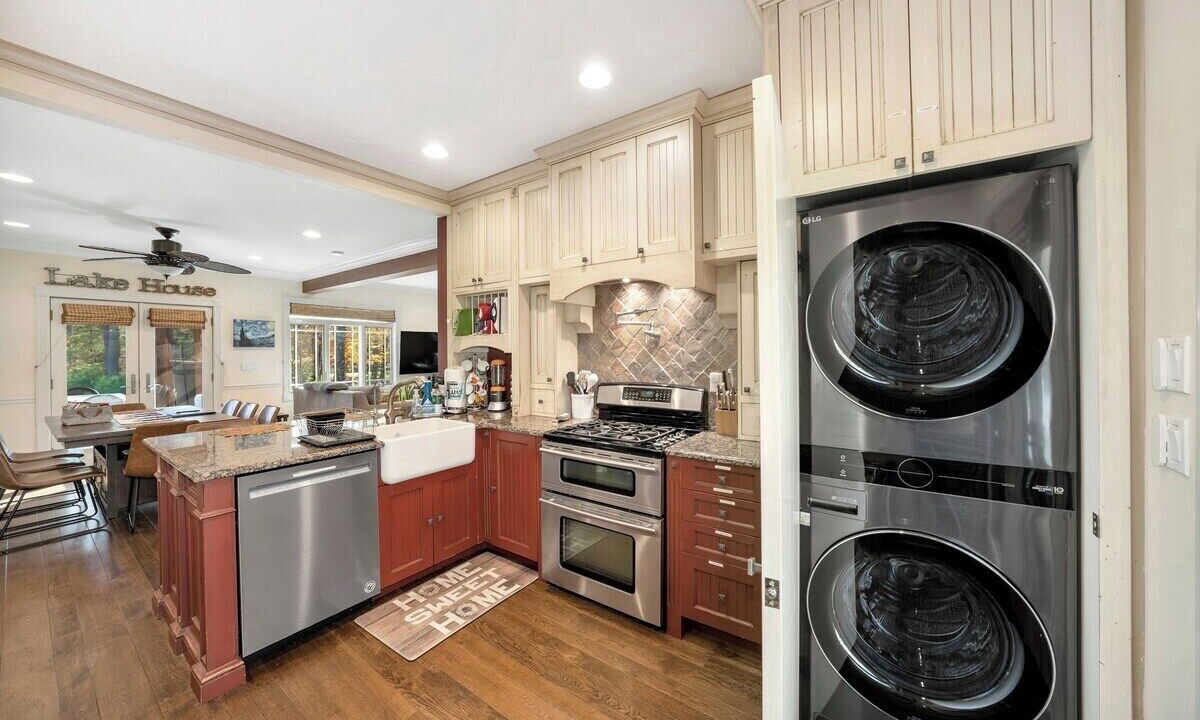 Photo of Others in Highland Lake