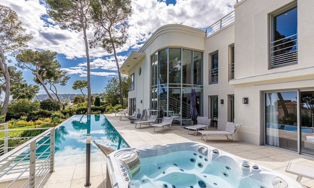 Photo of Outdoor in Antibes