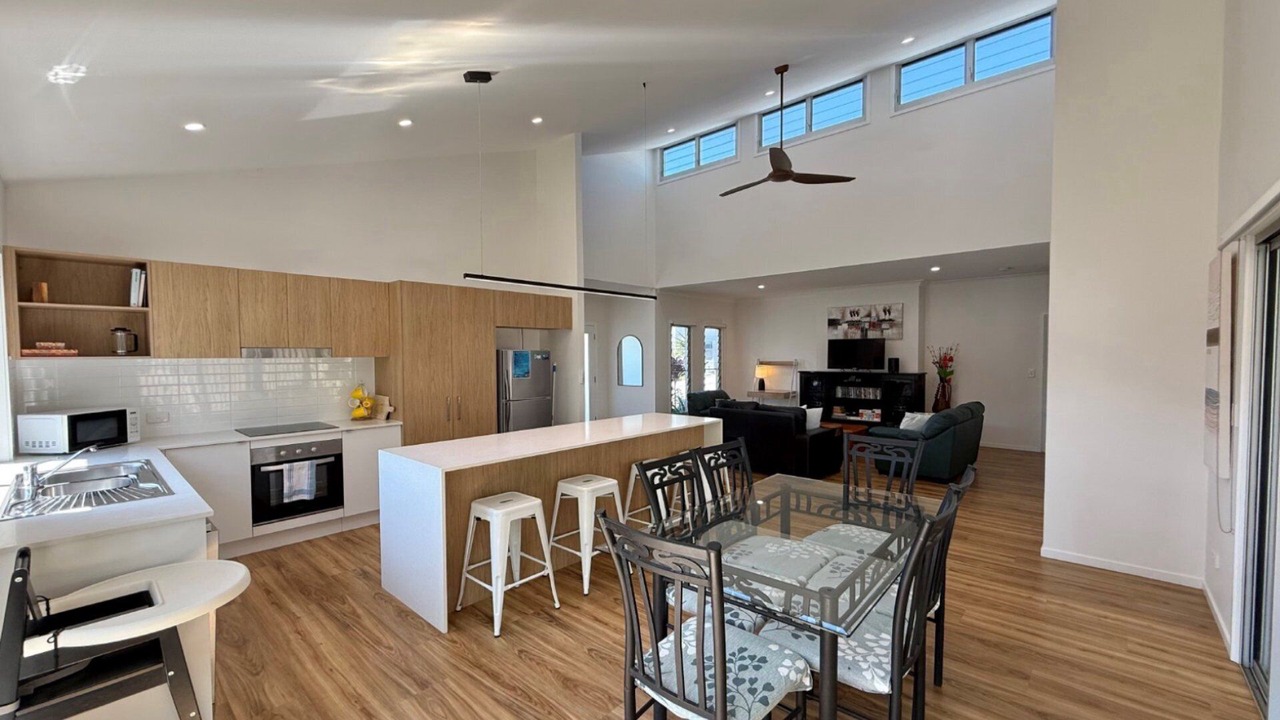 Photo of Others in Bongaree