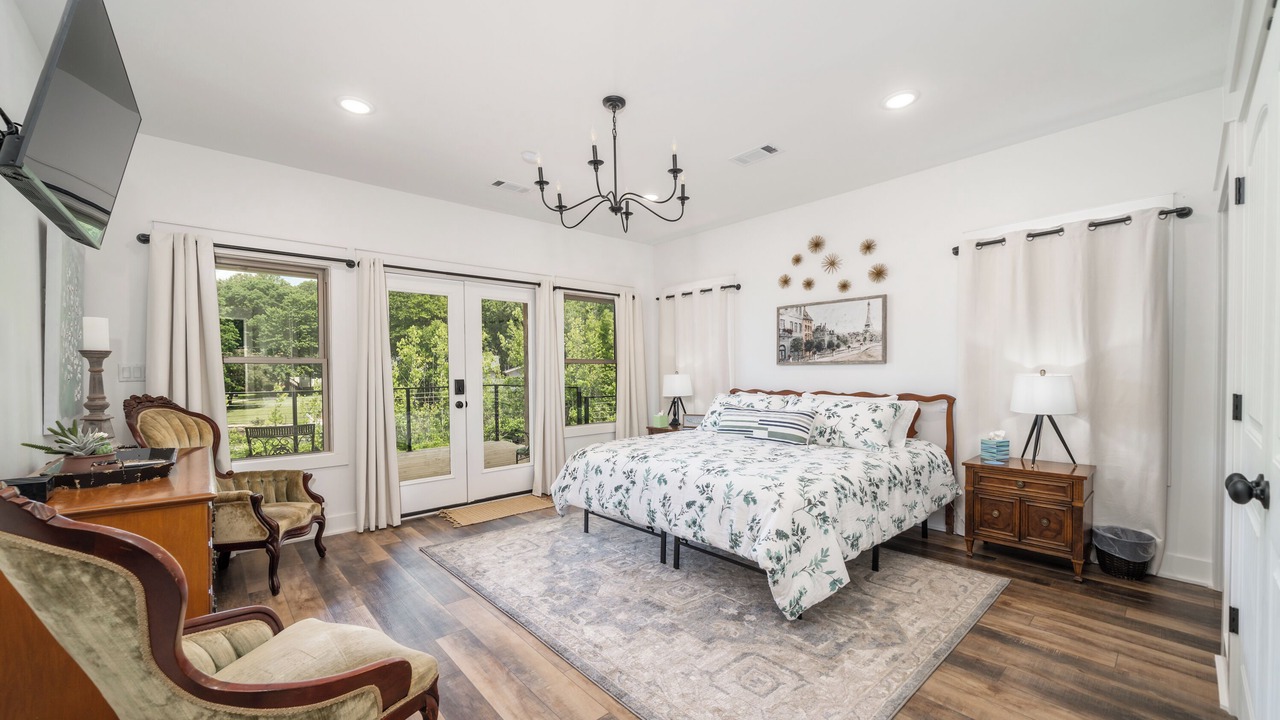 Photo of Bedroom in Cherokee Village