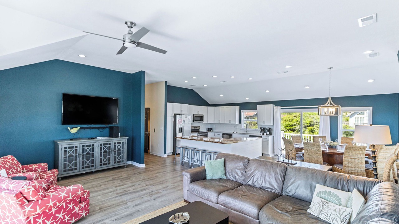 Photo of Bedroom in Southern Shores